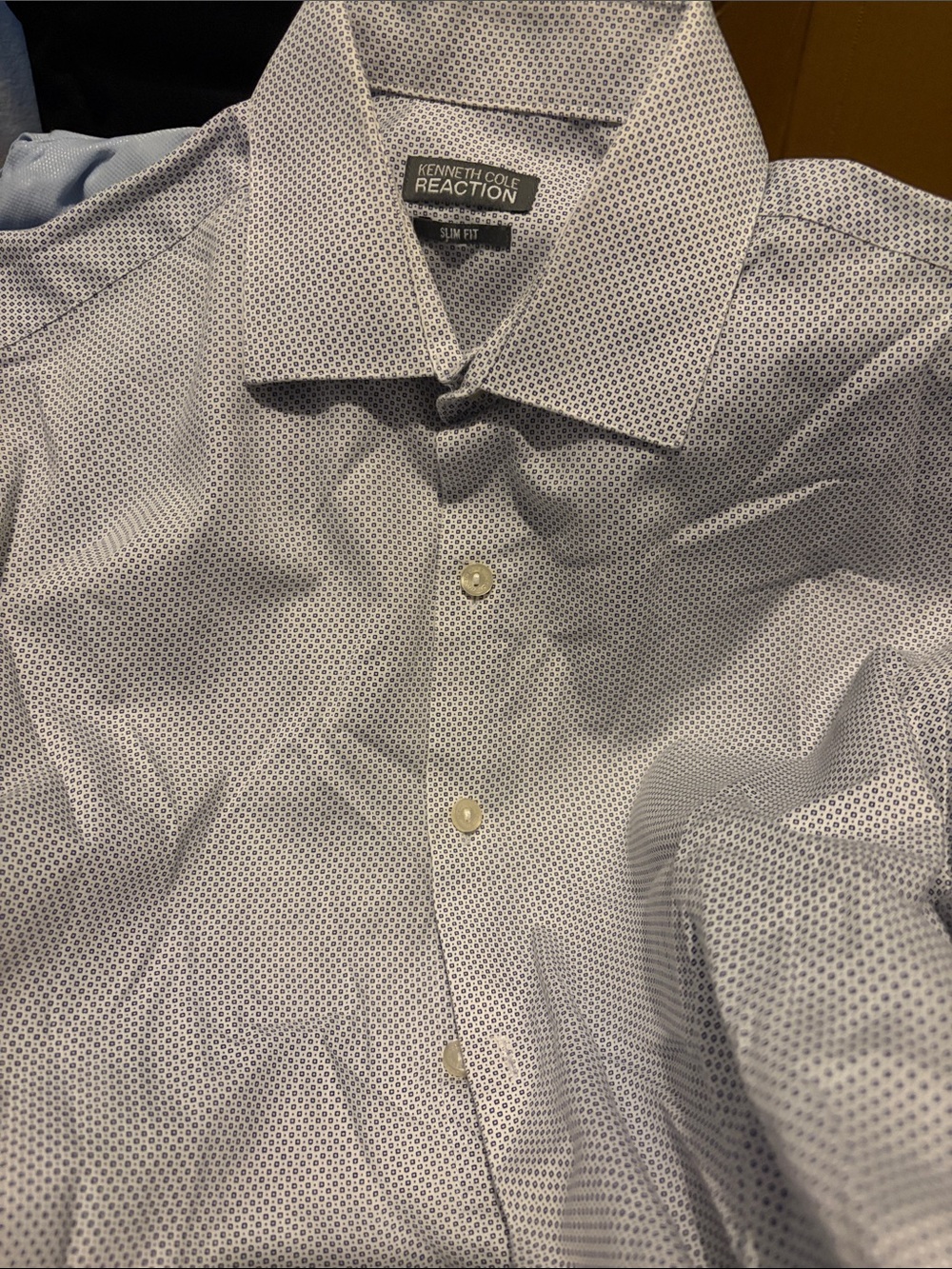 Kenneth Cole Reaction White slim longsleeve Shirt with Blue Micro Dot Pattern
